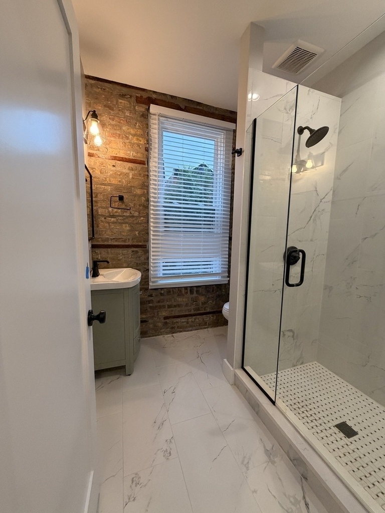 2227 W 21st Street - Photo 5