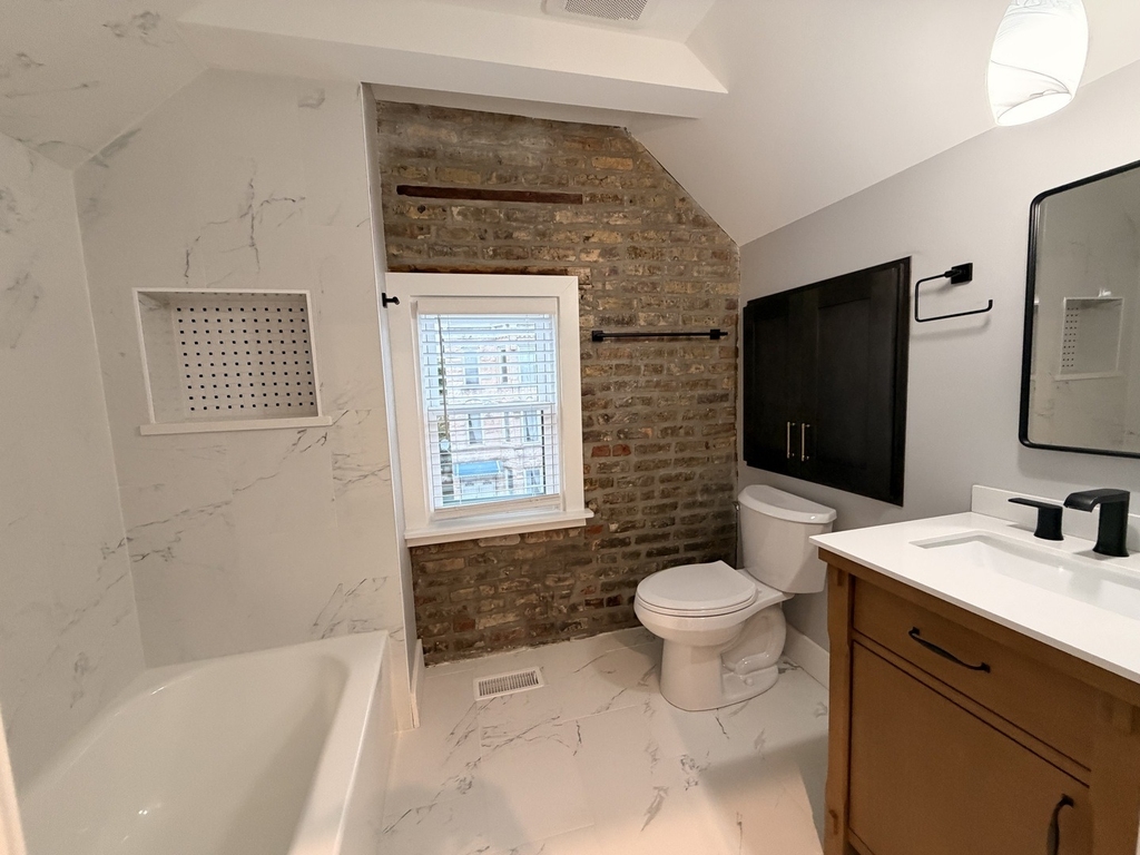 2227 W 21st Street - Photo 9