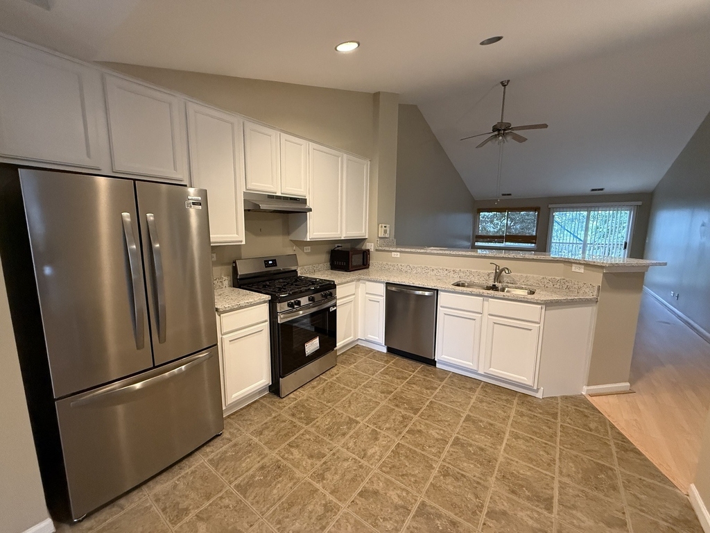 3029 Kentshire Circle - Photo 2
