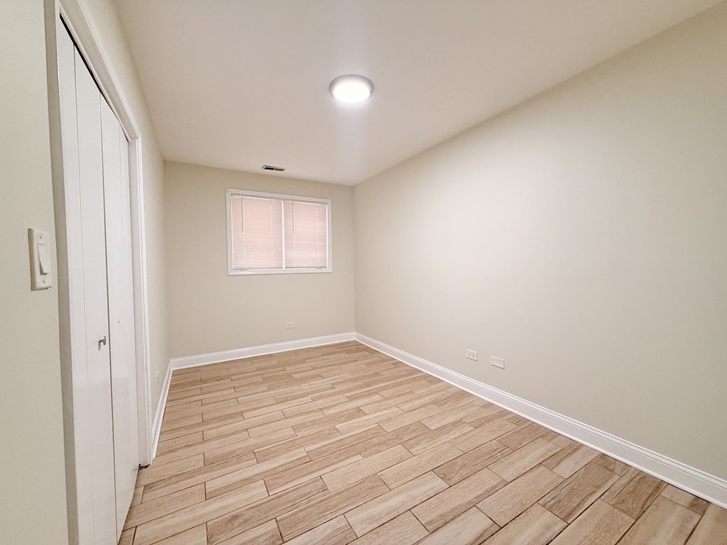 2731 W Polk Street - Photo 8