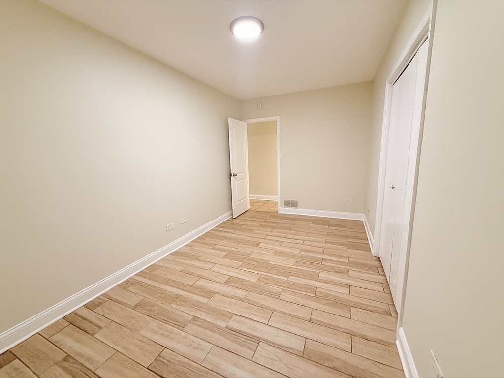 2731 W Polk Street - Photo 19