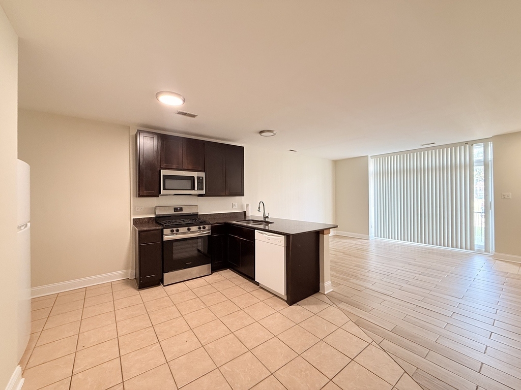 2731 W Polk Street - Photo 4