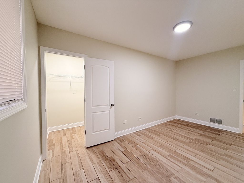 2731 W Polk Street - Photo 16