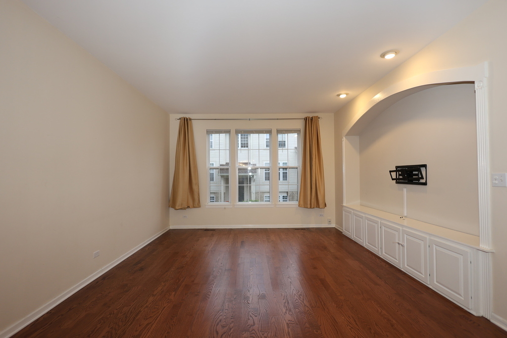 1139 Georgetown Way - Photo 4