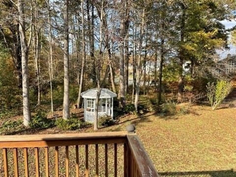 1081 Colony Drive - Photo 3
