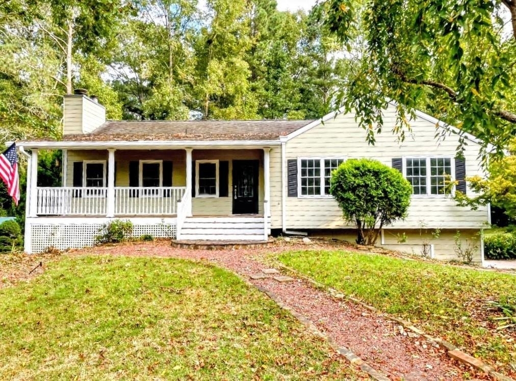 1081 Colony Drive - Photo 0