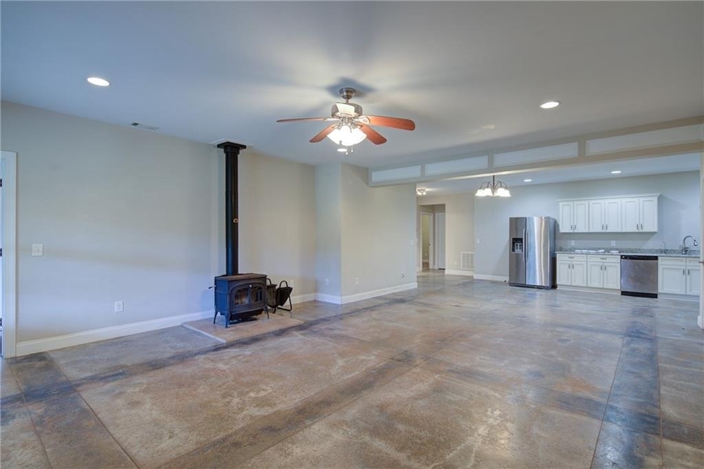 8365 Wallace Wood Road - Photo 6