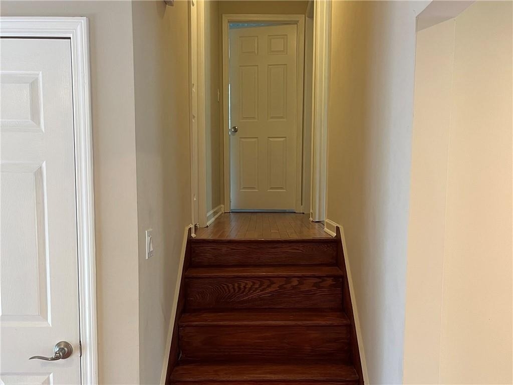 2237 Scotty Cir - Photo 5