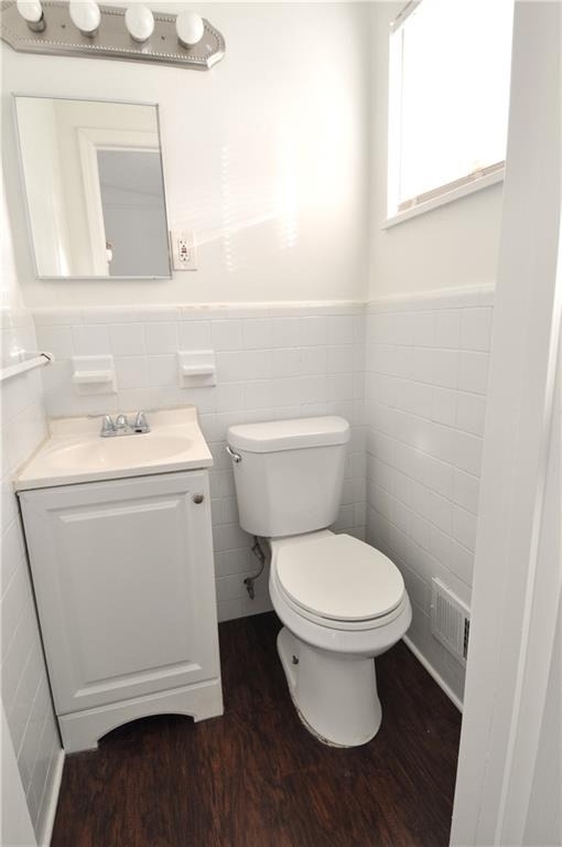 2351 Pinewood Drive - Photo 9