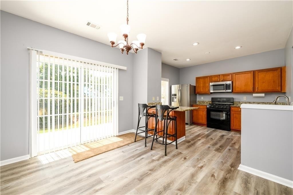 1044 Prestwyck Court - Photo 8