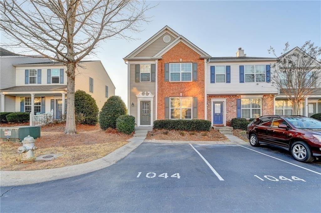 1044 Prestwyck Court - Photo 1