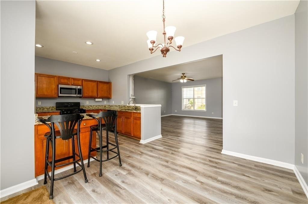 1044 Prestwyck Court - Photo 14