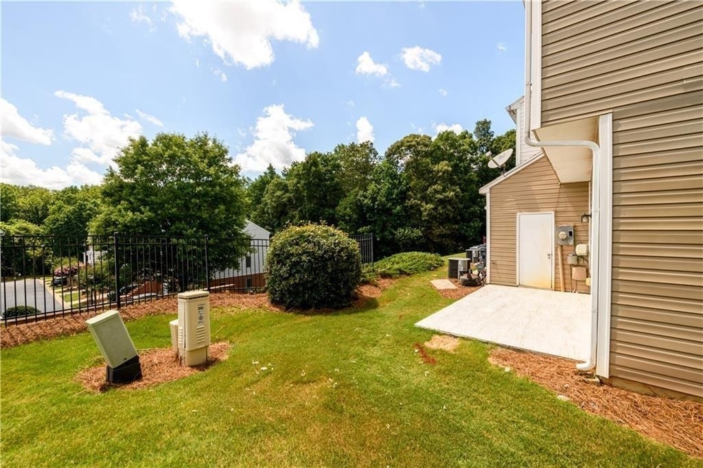 1044 Prestwyck Court - Photo 31