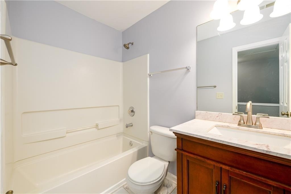 1044 Prestwyck Court - Photo 24