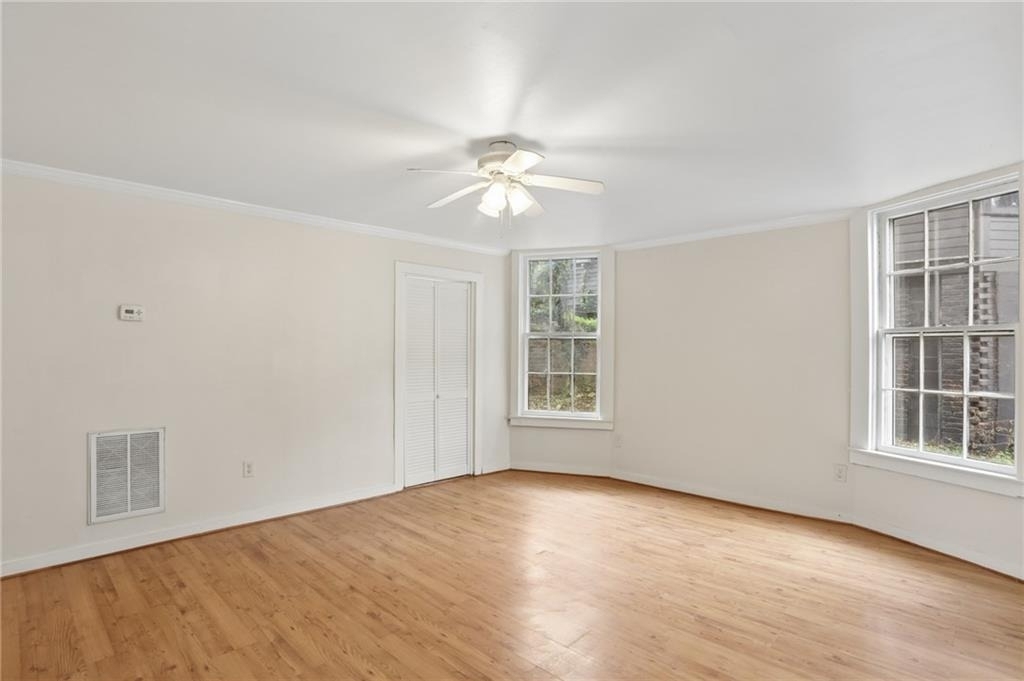 570 Woodward Avenue Se - Photo 12
