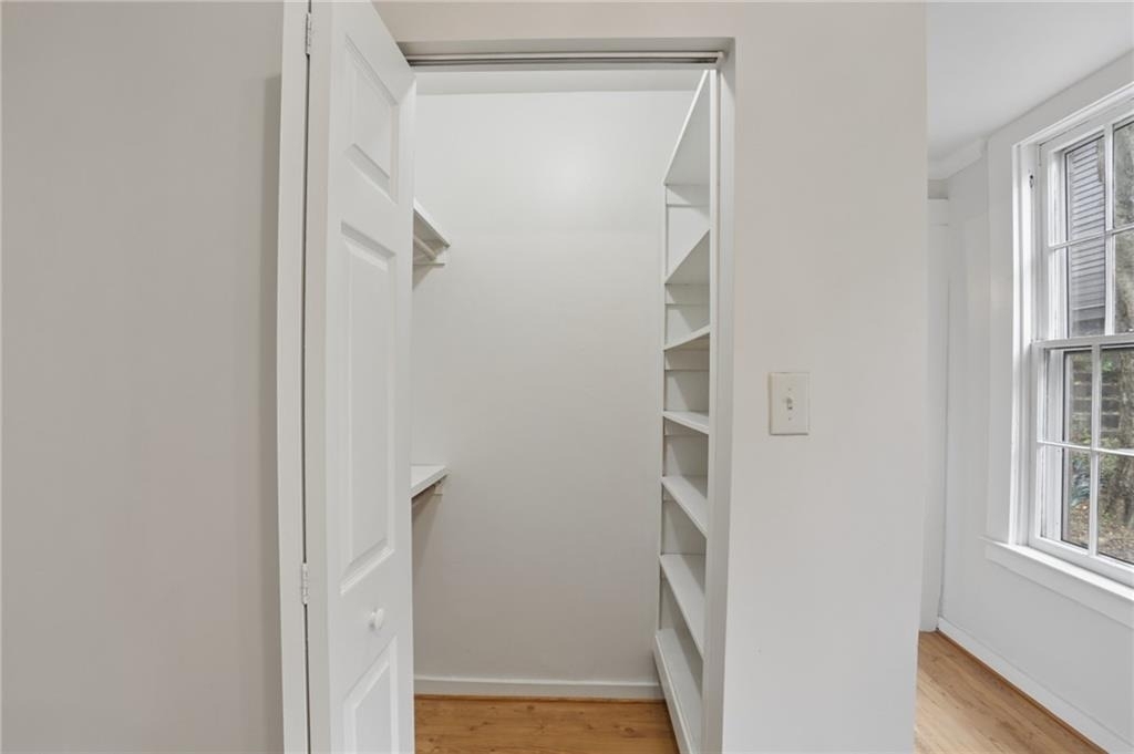 570 Woodward Avenue Se - Photo 8