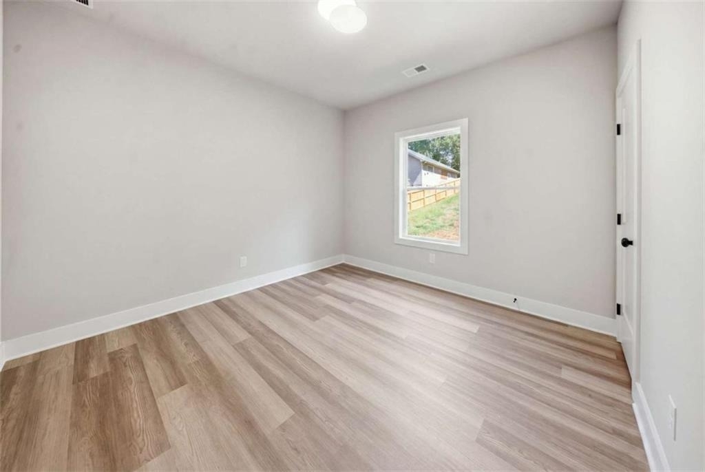 3035 Hamilton Road - Photo 10
