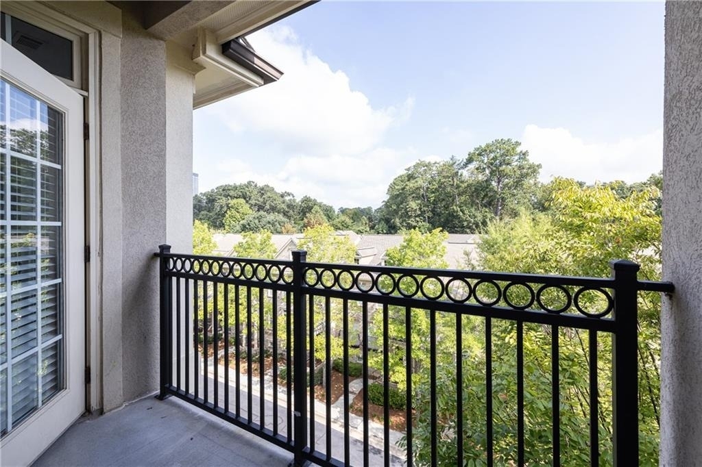 3635 E Paces Circle N - Photo 22