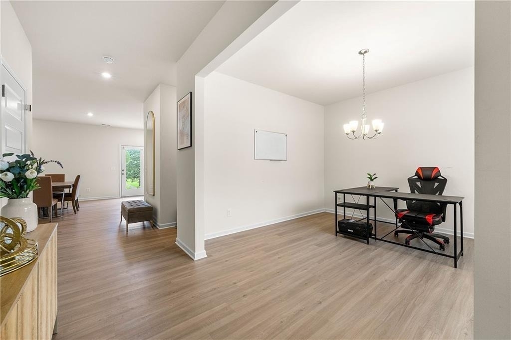 228 Whitneys Way - Photo 3