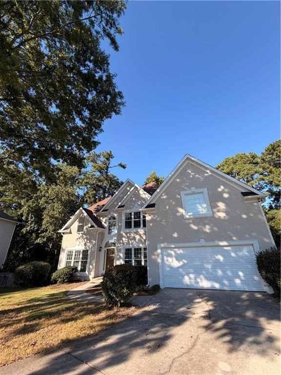 220 Forest Court - Photo 0