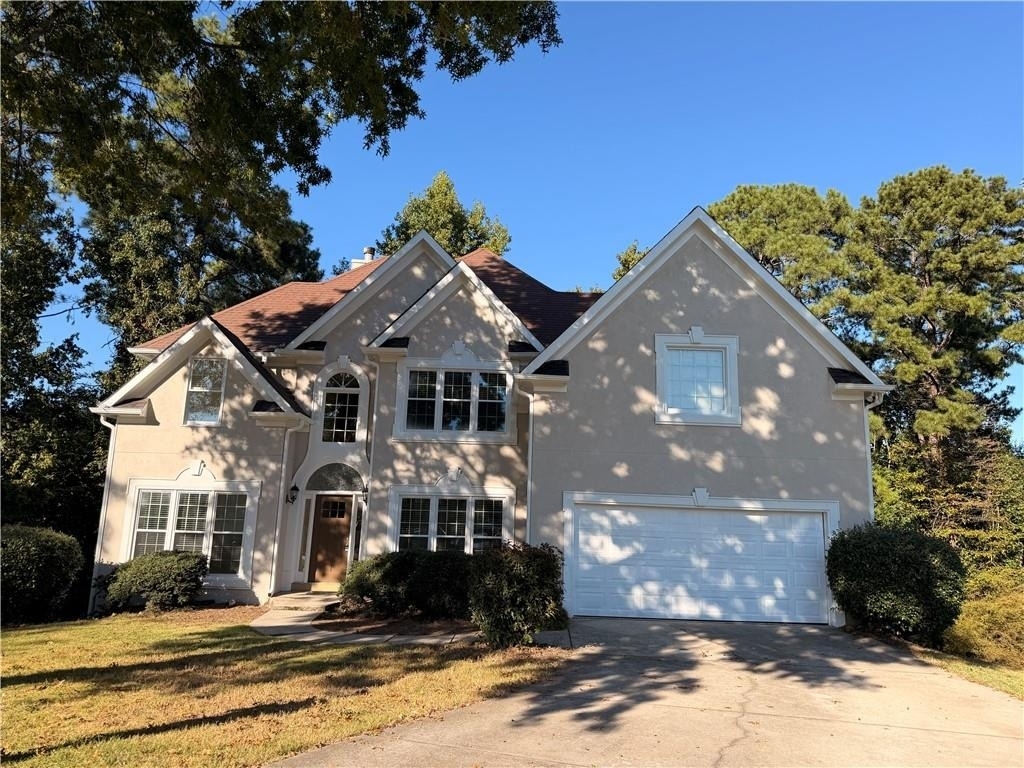 220 Forest Court - Photo 1