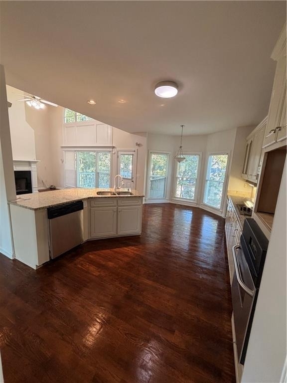 220 Forest Court - Photo 4
