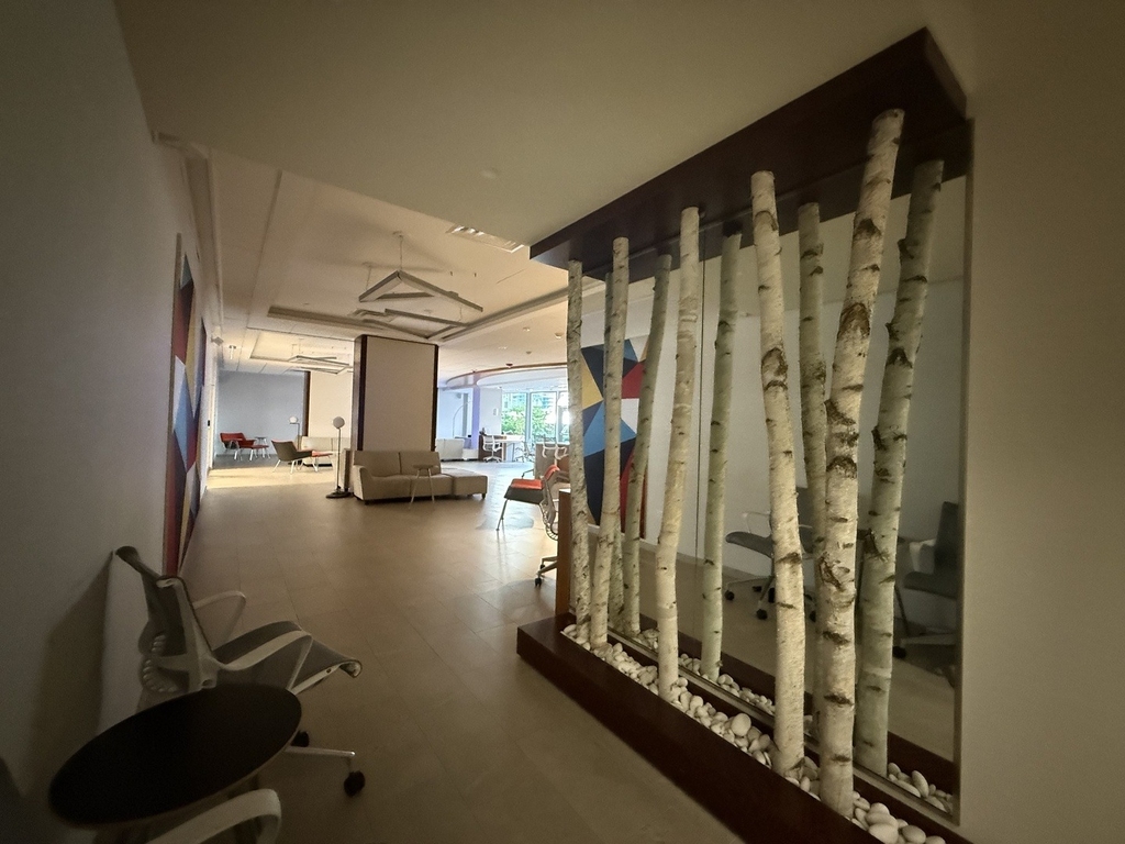 400 E Randolph Street - Photo 21