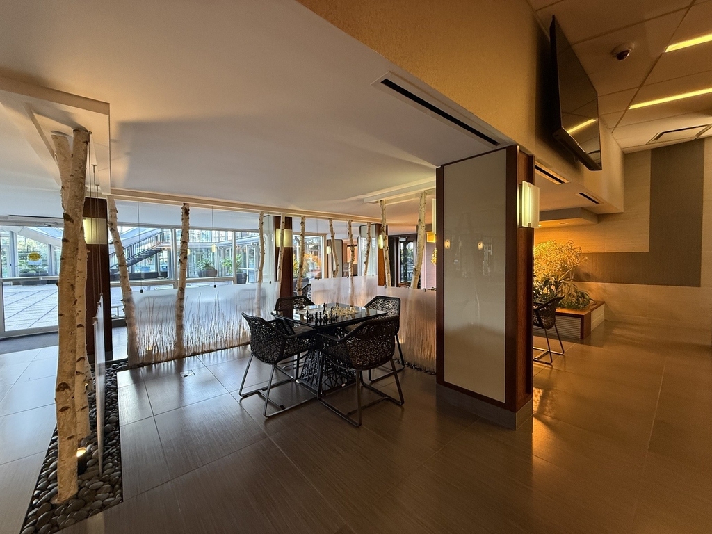 400 E Randolph Street - Photo 38
