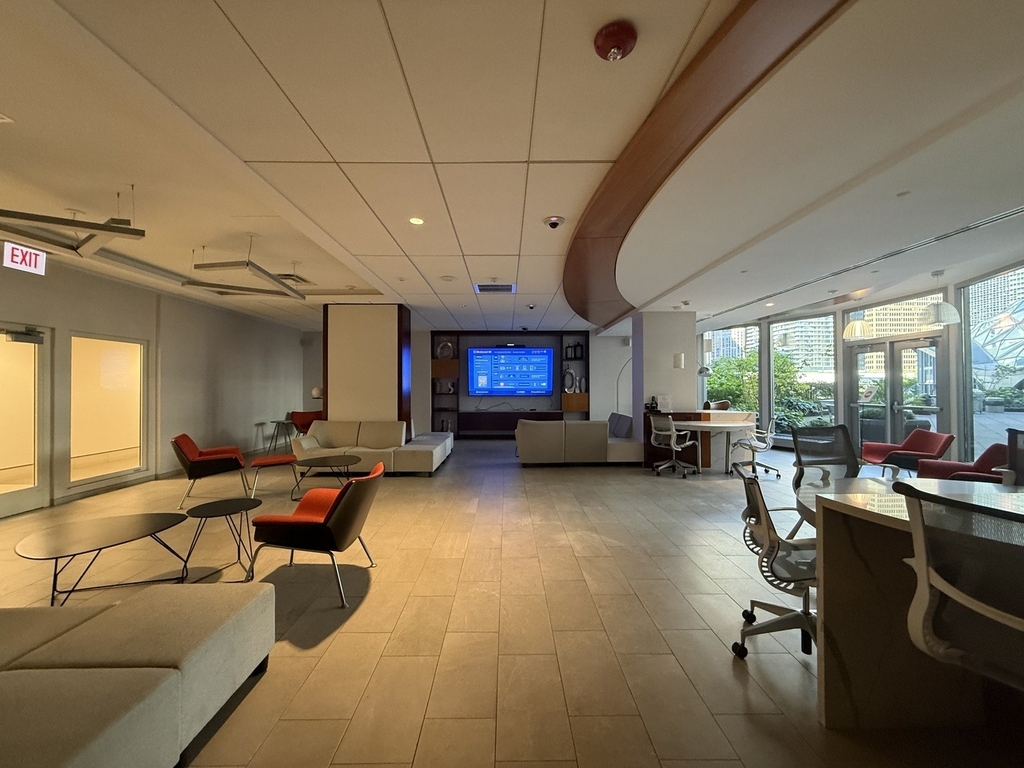 400 E Randolph Street - Photo 22