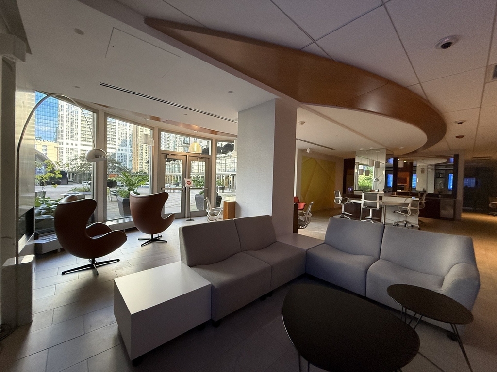 400 E Randolph Street - Photo 24