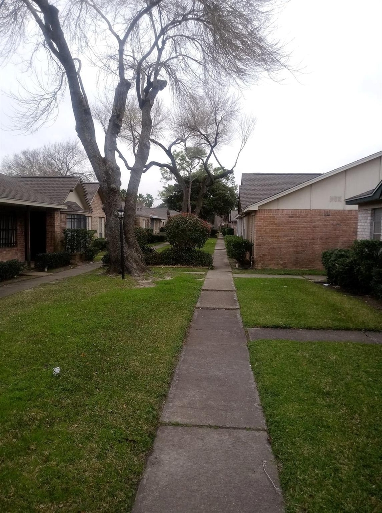 12728 Bexley Drive - Photo 1