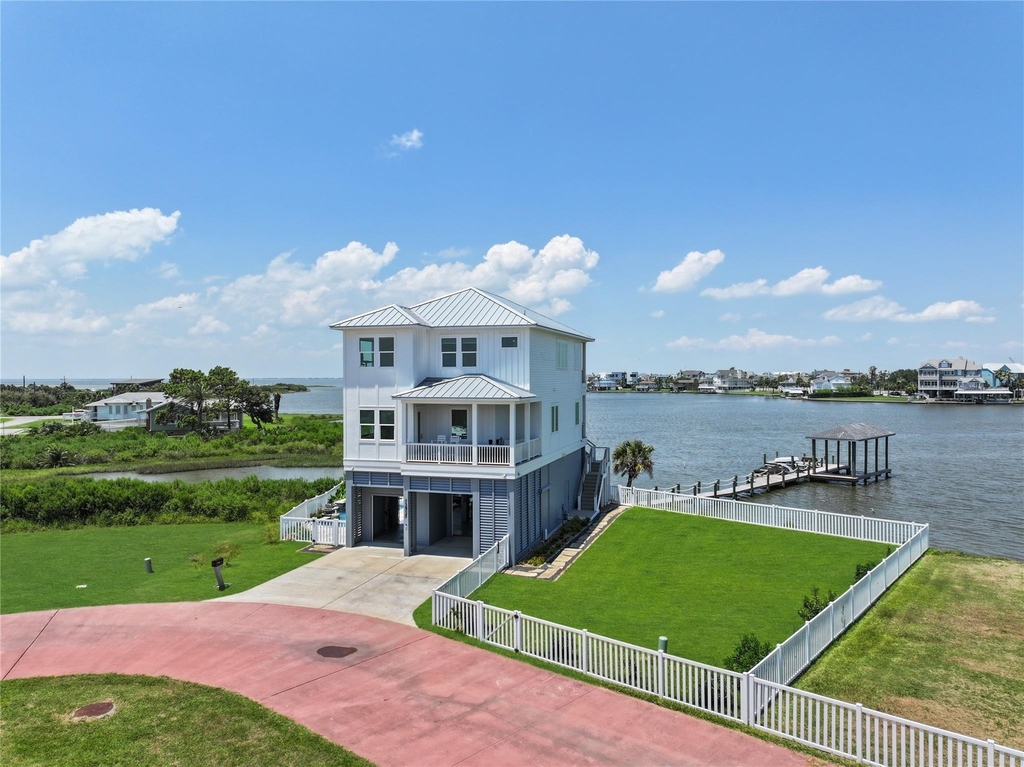 3515 Hudson Court - Photo 2