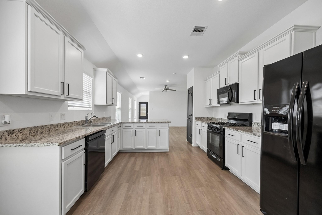 18402 Summit Ranch Drive - Photo 5