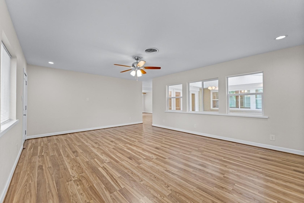 10613 Willowgrove Drive - Photo 6