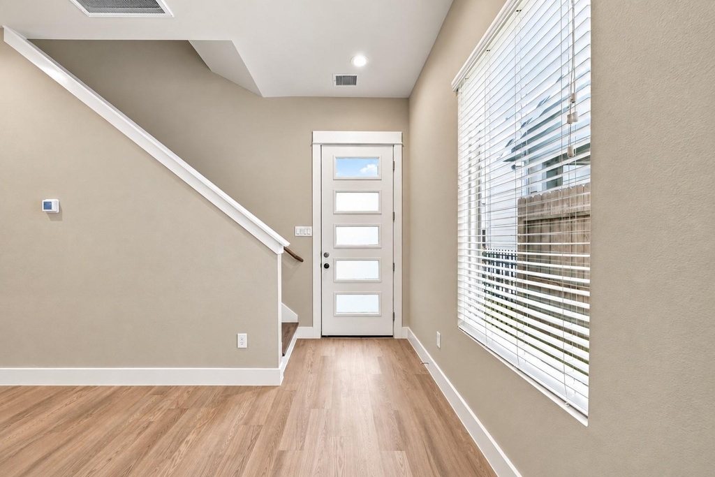 1205 W Tidwell Road - Photo 4
