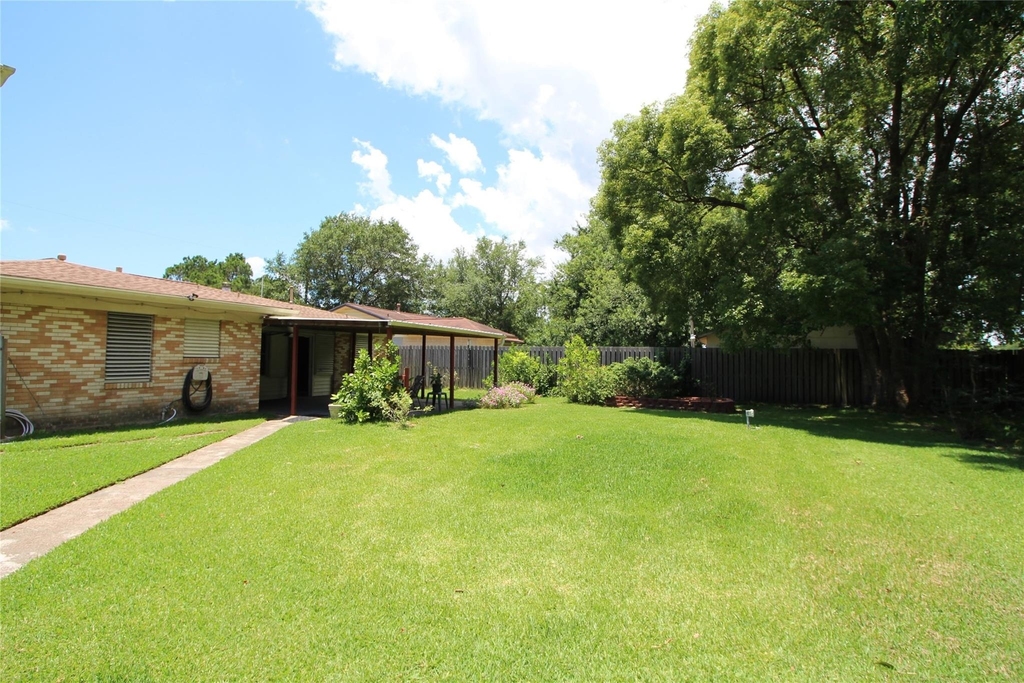 2428 Corbett Street - Photo 9