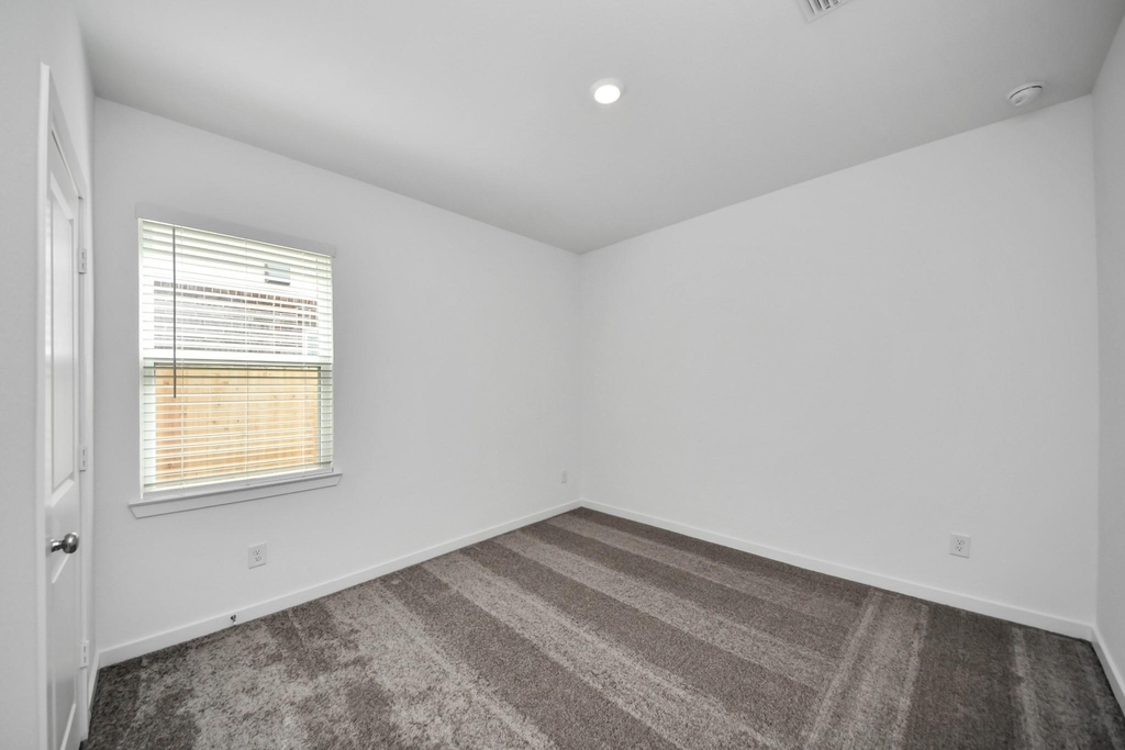 9231 Willowbank Gap Lane - Photo 25