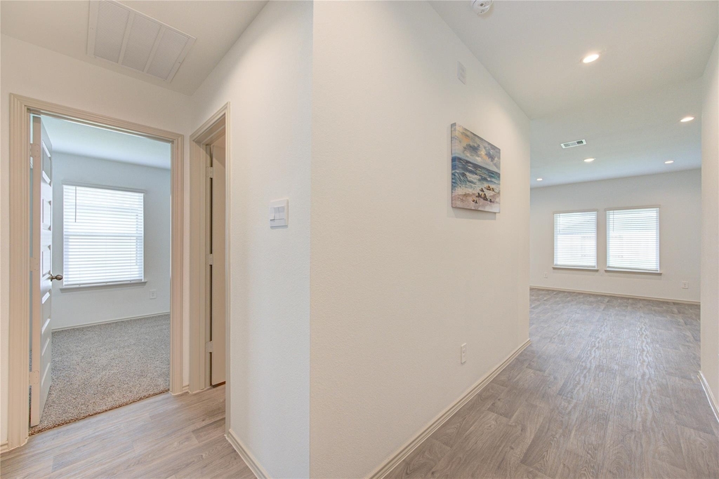 7315 Sunset Creek Drive - Photo 2