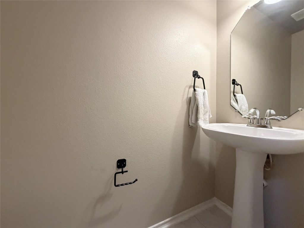 16438 Redbud Berry Lane - Photo 20