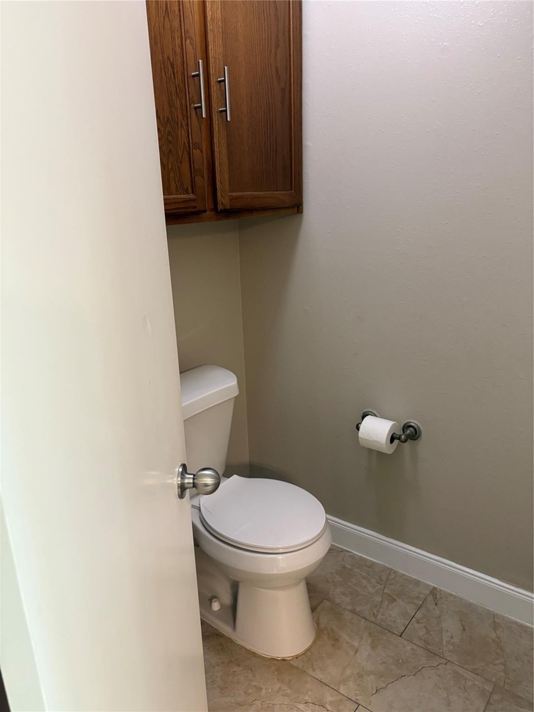 1402 Township Court - Photo 32