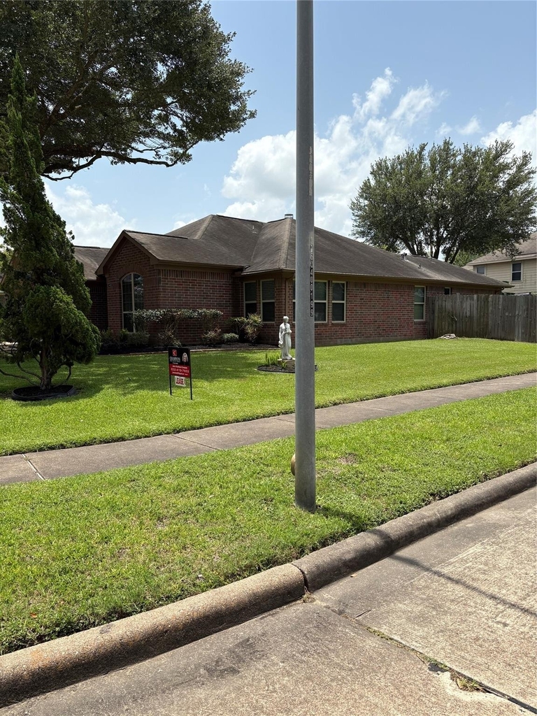 1402 Township Court - Photo 1