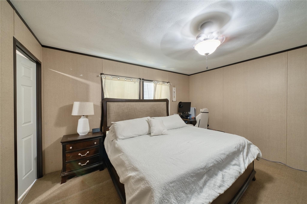 103 County Road 370 - Photo 19