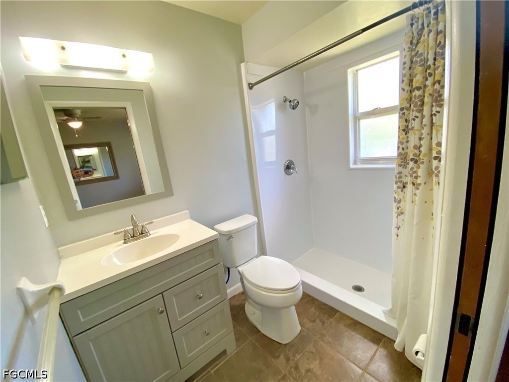 1309 Sw Santa Barbara Place - Photo 6