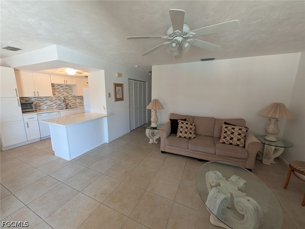 1111 Cape Coral Pkwy W - Photo 10