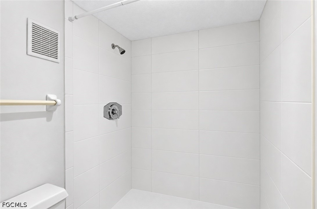 9648 Windsor Gardens Lane - Photo 14