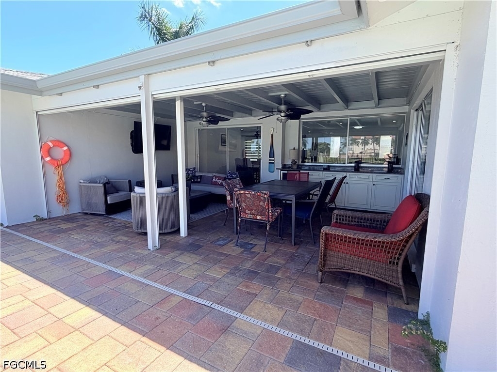 2025 Se 44th Street - Photo 40