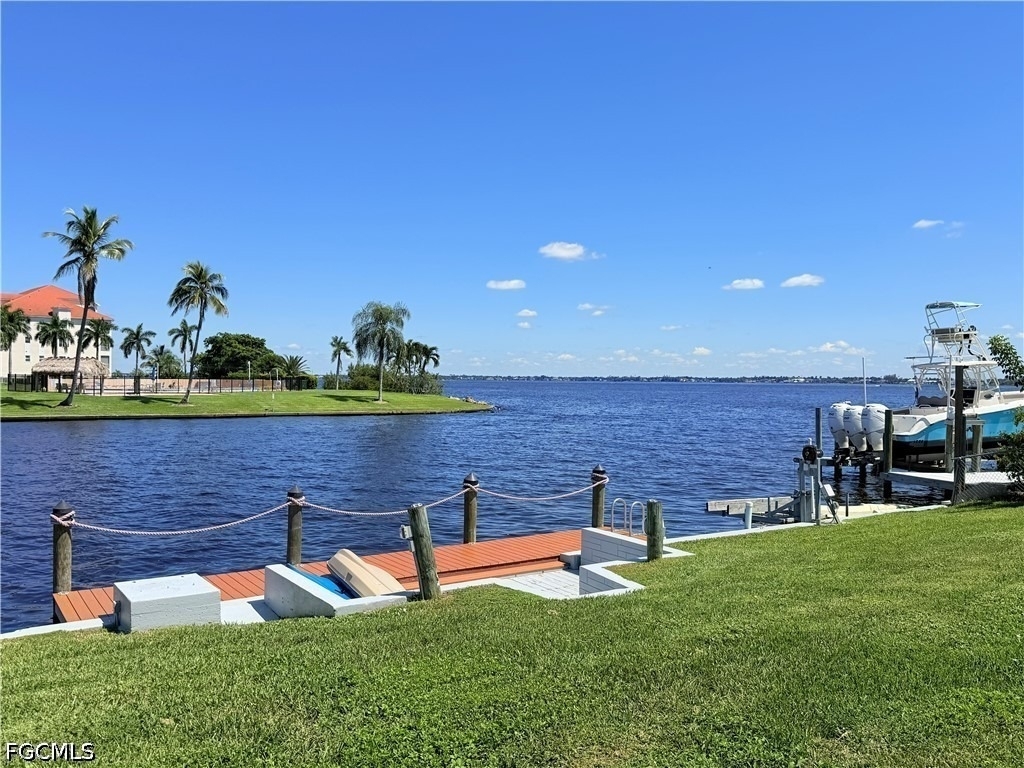 2025 Se 44th Street - Photo 6