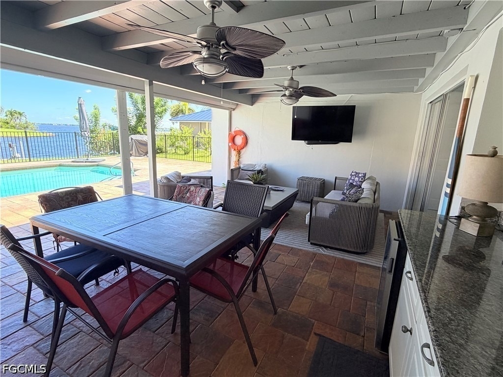 2025 Se 44th Street - Photo 39