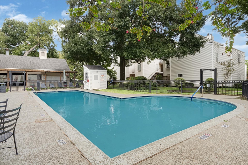 9809 Richmond Ave, Unit J-12 - Photo 23
