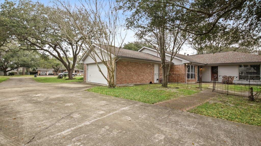 515 Fairdale Street - Photo 25